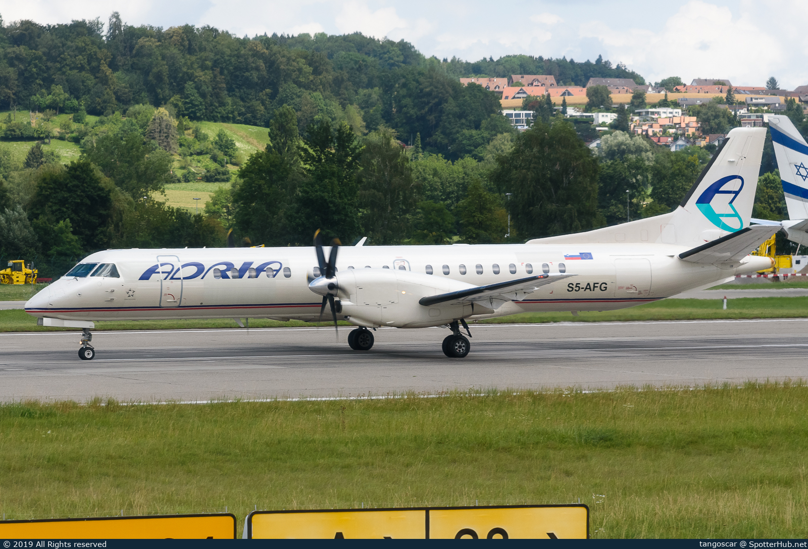 Photo of S5-AFG - Saab 2000 operated by Adria Airways
