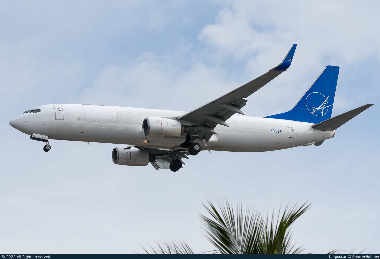 Photo of N916BR - Boeing 737-8AS(SF) operated by iAero Airways