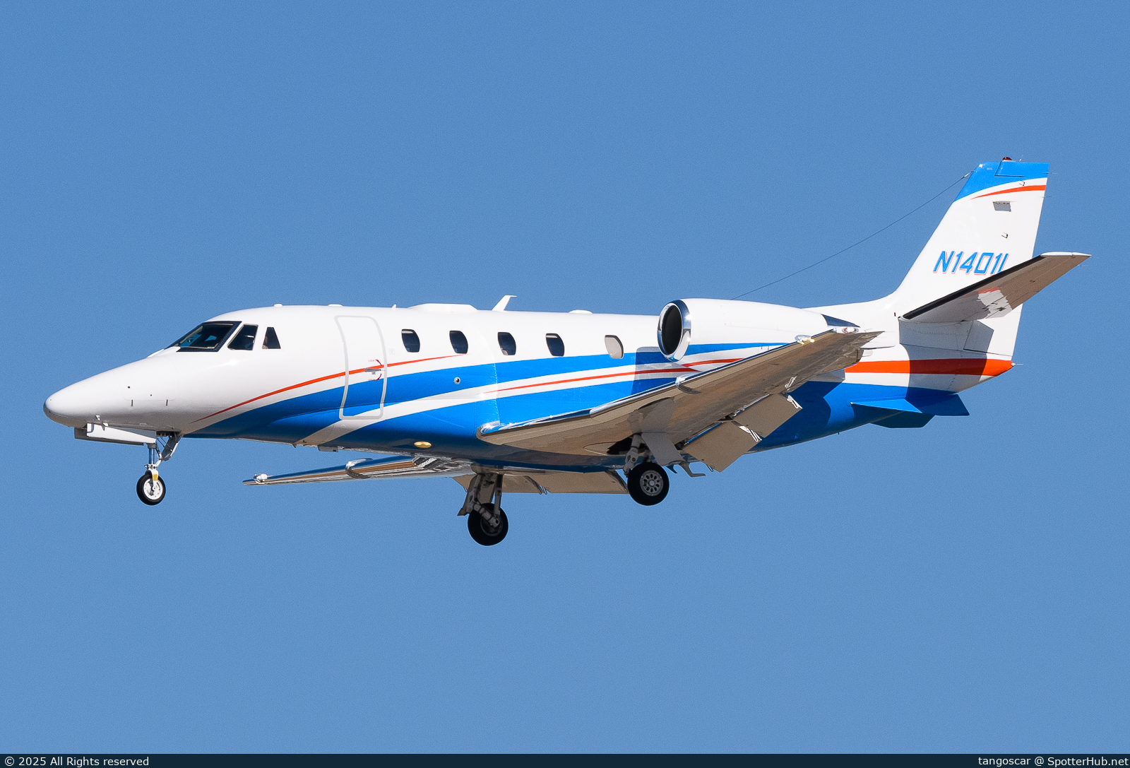 Photo of N1401L - Cessna 560XL Citation XLS+ operated by Latitude 33 Aviation