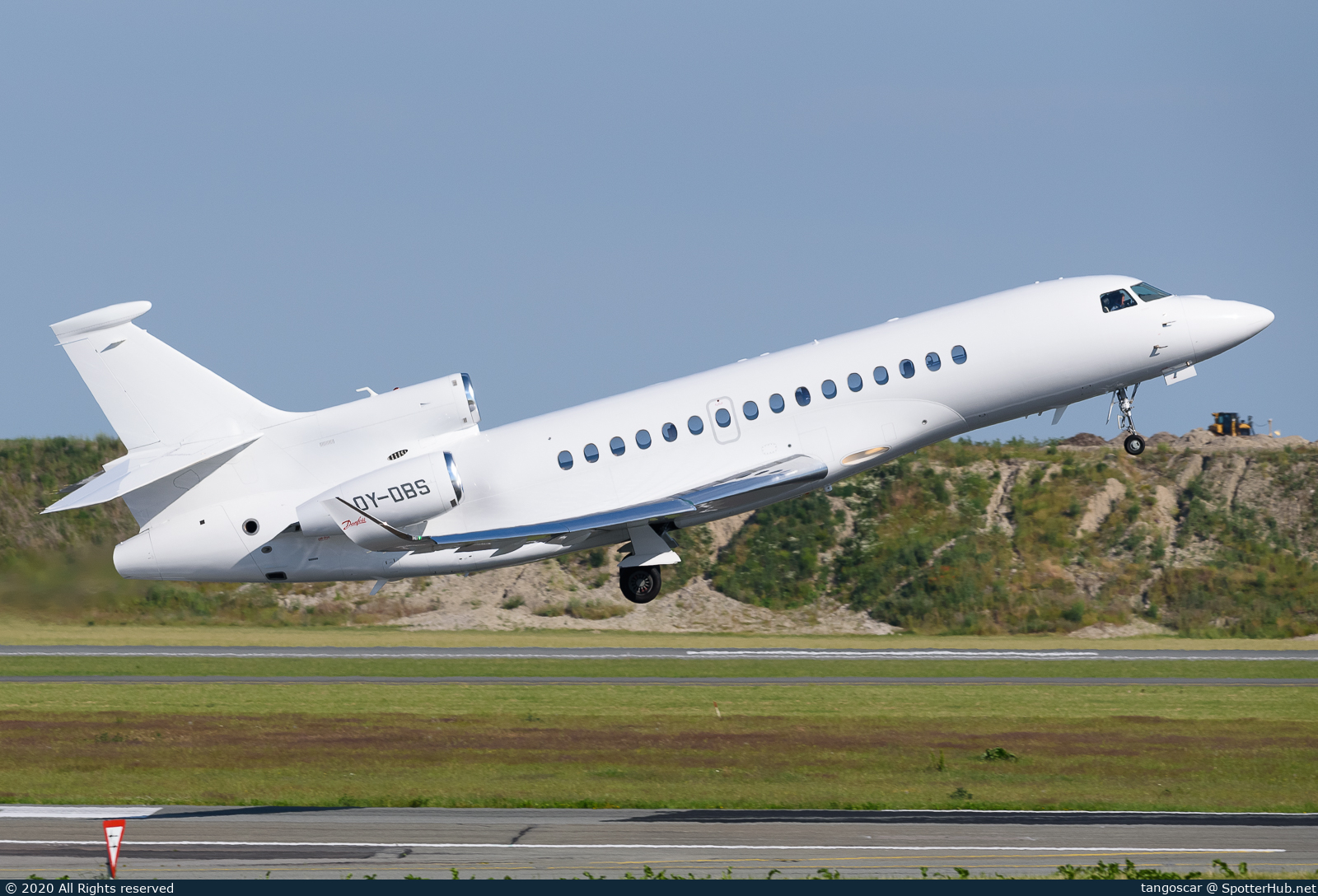 Photo of OY-DBS - Dassault Falcon 8X operated by Air Alsie