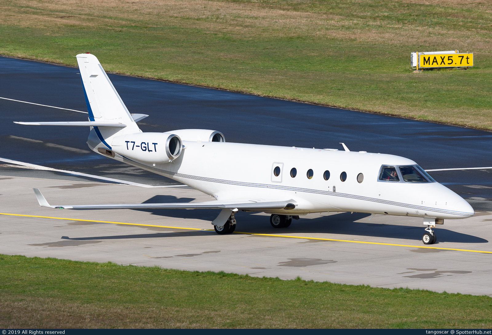 Photo of T7-GLT - Gulfstream G150 operated by JET4U