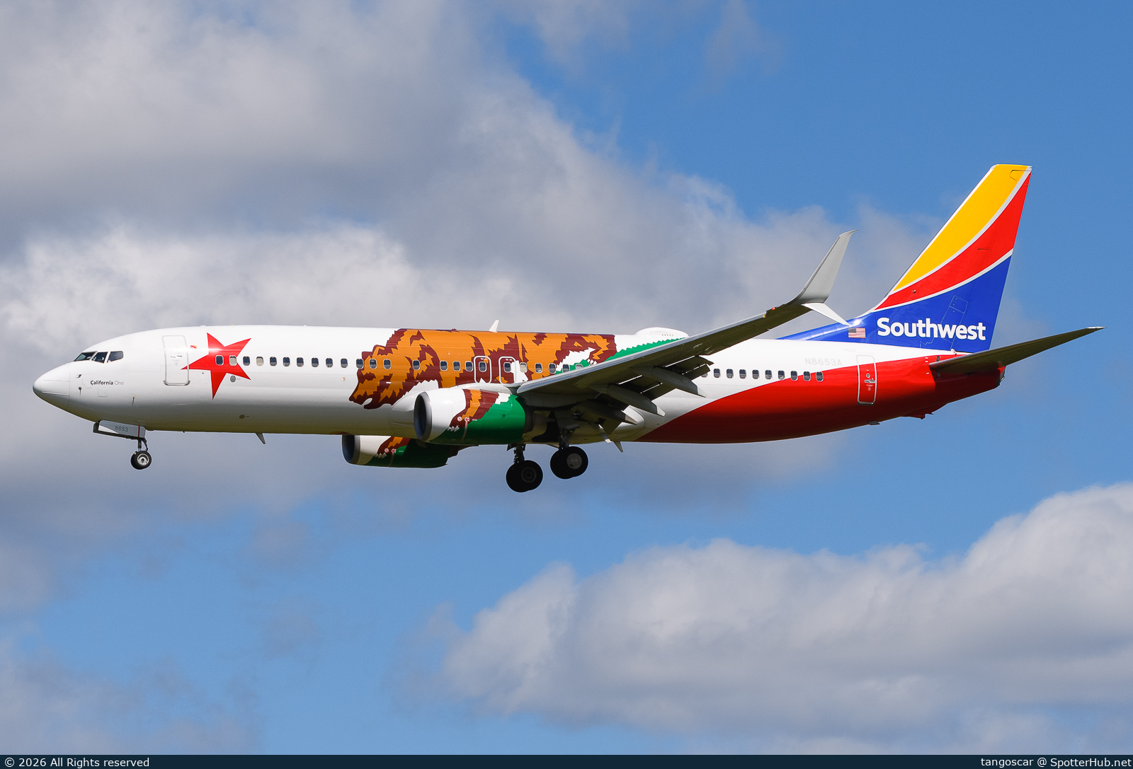 Photo of N8653A - Boeing 737-8H4 operated by Southwest Airlines
