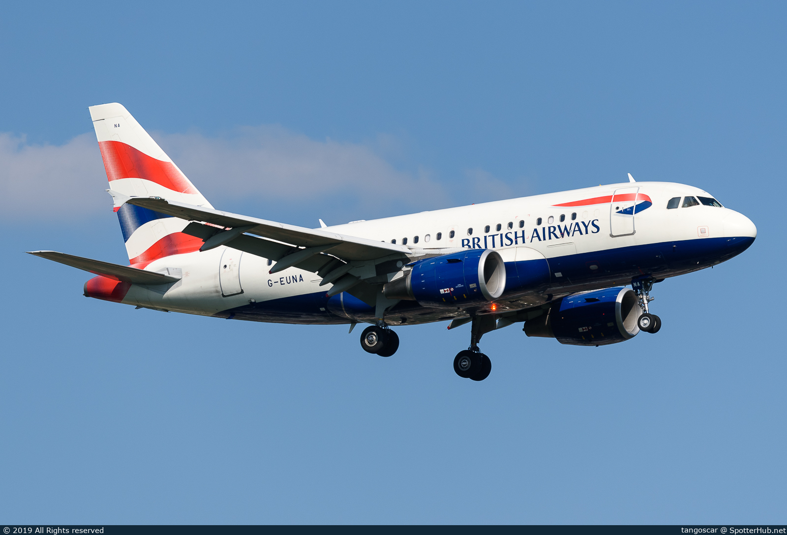 Photo of G-EUNA - Airbus A318-112 operated by British Airways