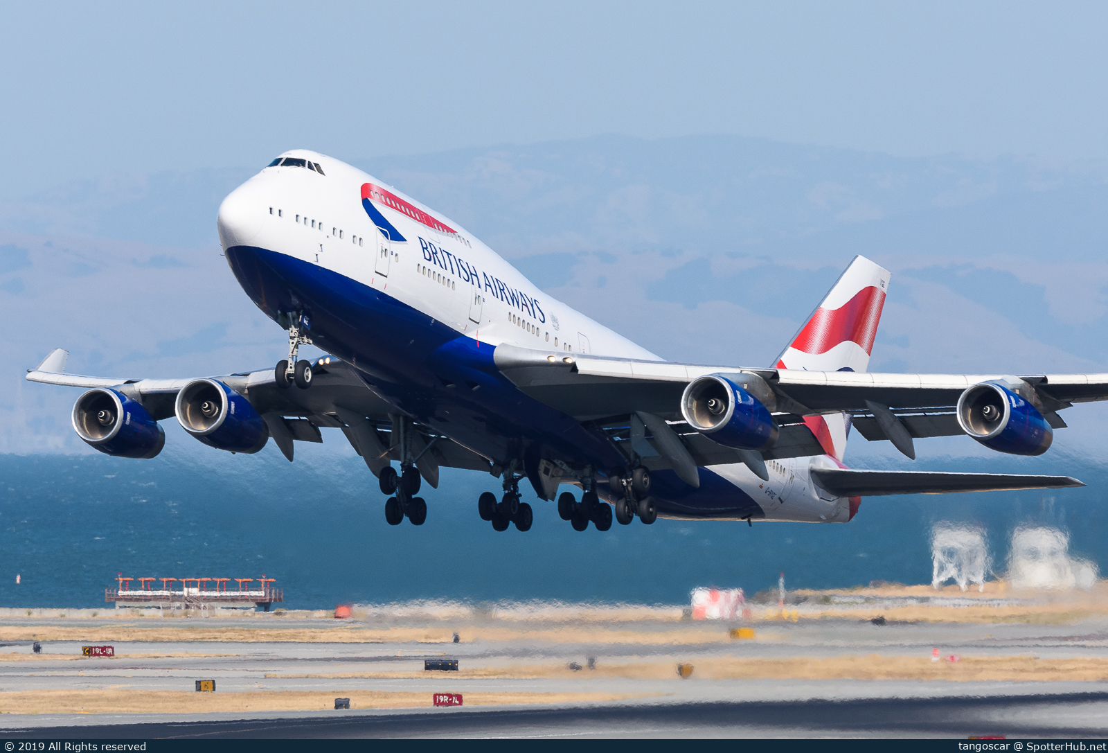 Photo of G-BYGE - Boeing 747-436 operated by British Airways