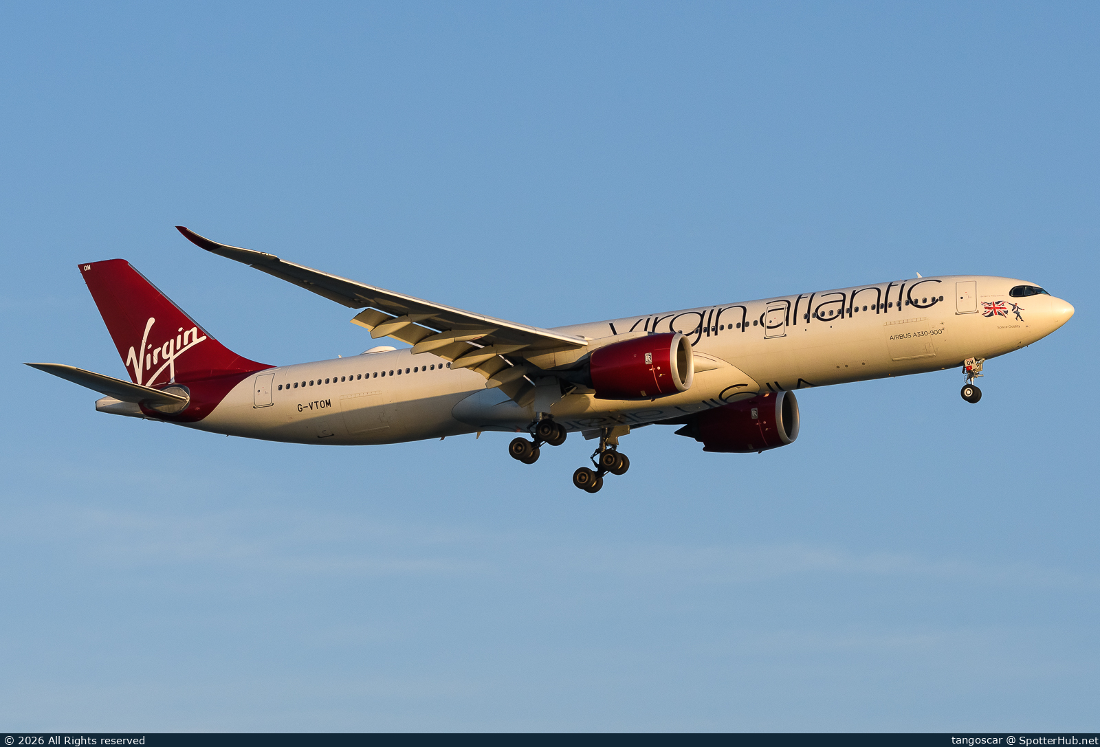 Photo of G-VTOM - Airbus A330-941 operated by Virgin Atlantic Airways