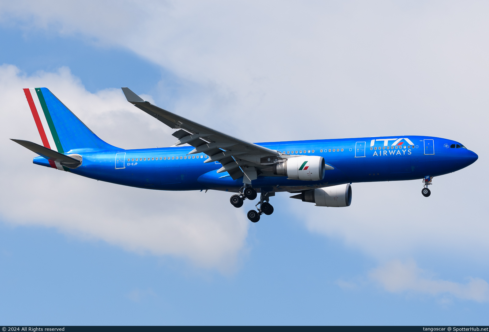 Photo of EI-EJP - Airbus A330-202 operated by ITA Airways