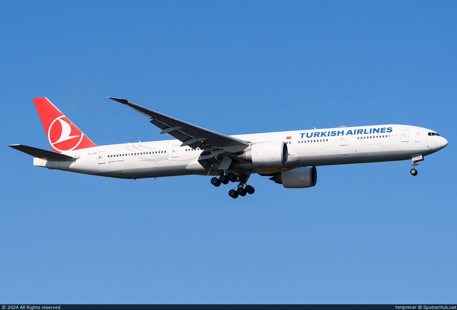 Photo of TC-LJE - Boeing 777-3F2(ER) operated by Turkish Airlines