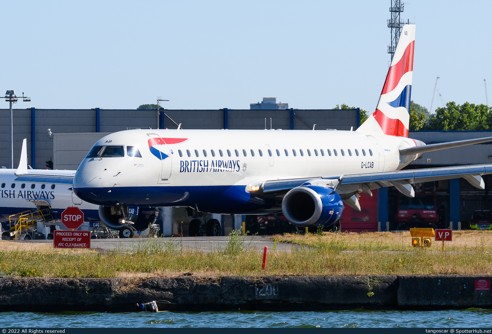 Photo of G-LCAB - Embraer ERJ-190SR operated by BA CityFlyer