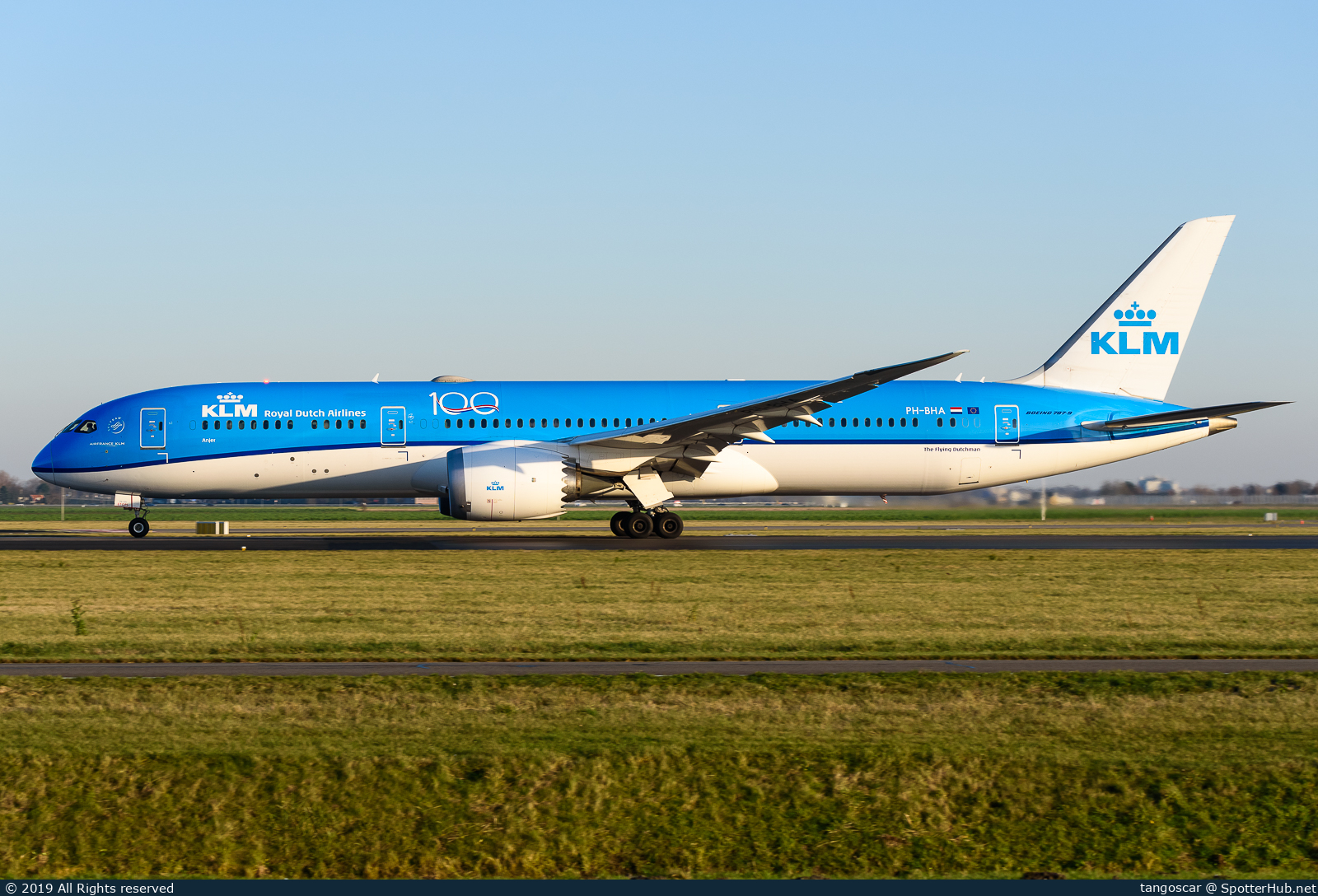 Photo of PH-BHA - Boeing 787-9 Dreamliner operated by KLM Royal Dutch Airlines