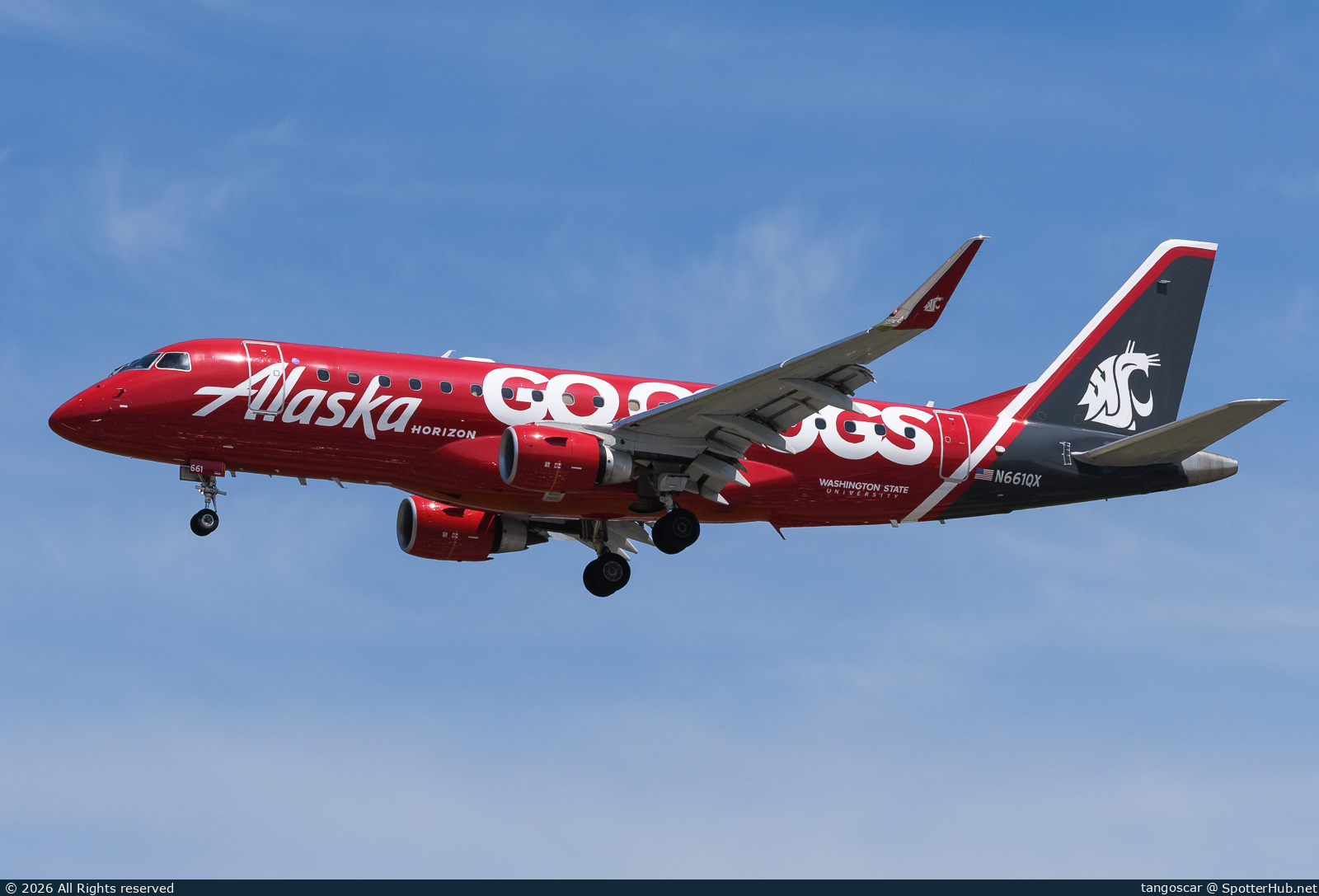 Photo of N661QX - Embraer ERJ-175LR operated by Alaska Airlines (opb Horizon Air)