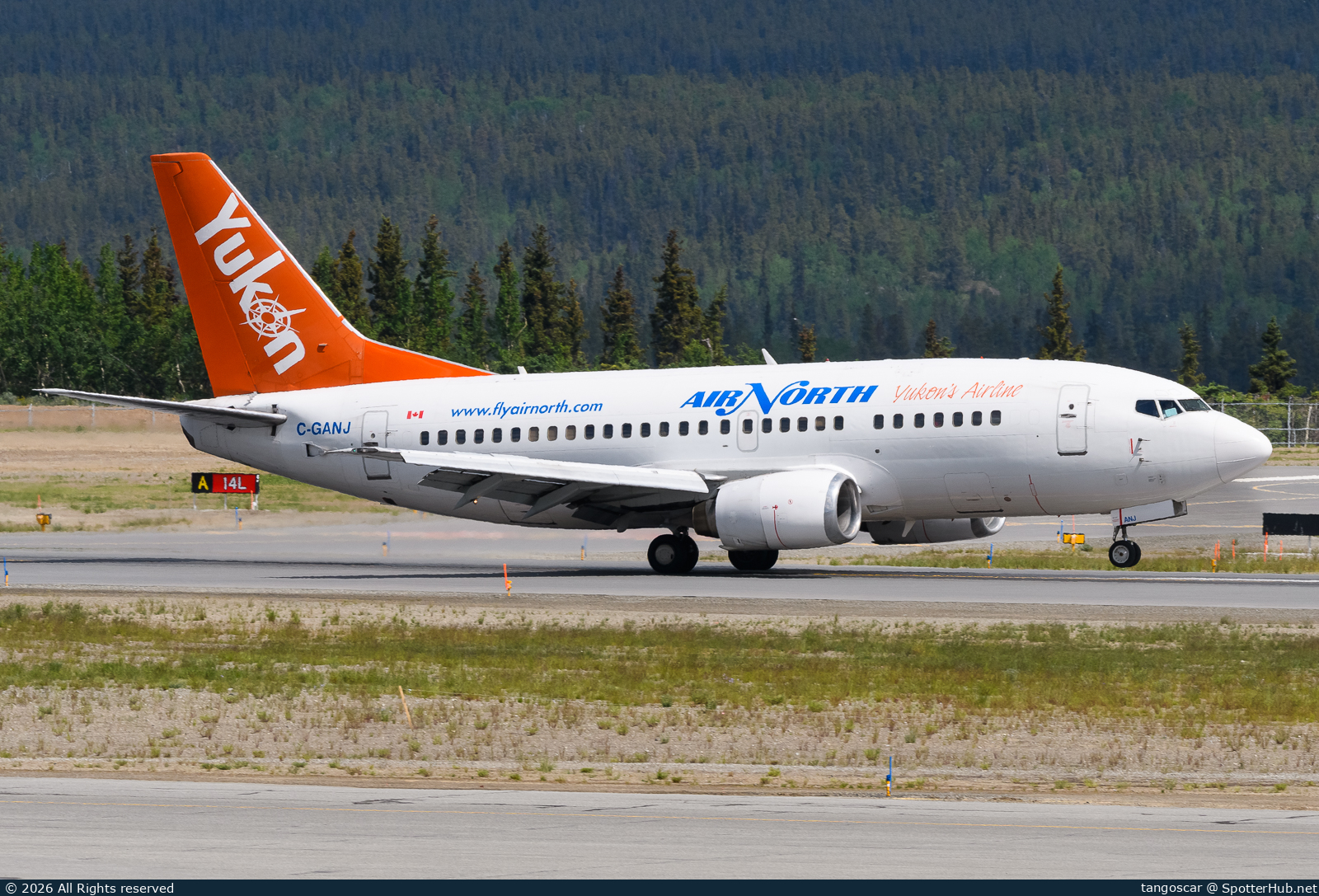 Photo of C-GANJ - Boeing 737-548 operated by Air North