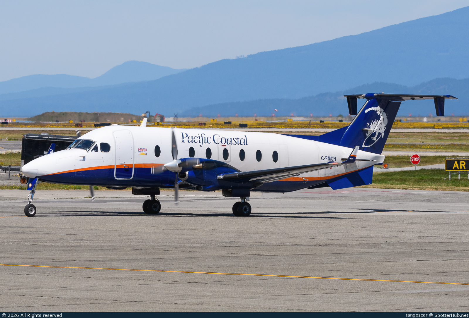 Photo of C-FMCN - Beechcraft 1900D operated by Pacific Coastal Airlines