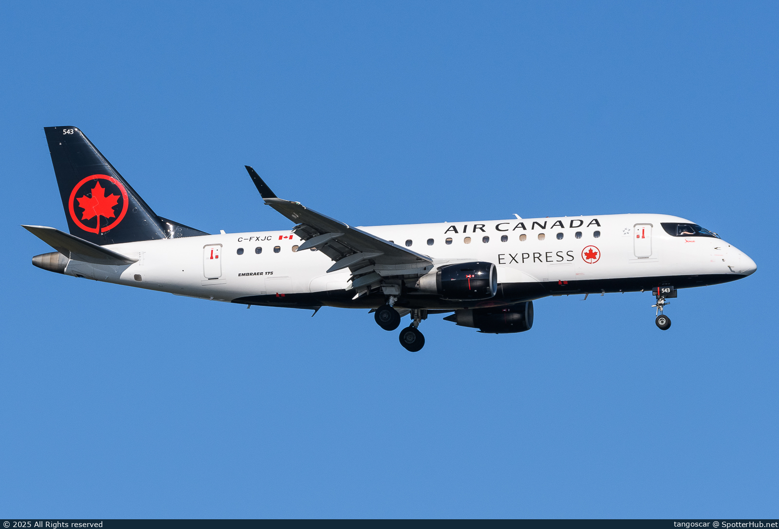 Photo of C-FXJC - Embraer ERJ-175SU operated by Air Canada Express (opb Jazz Air)