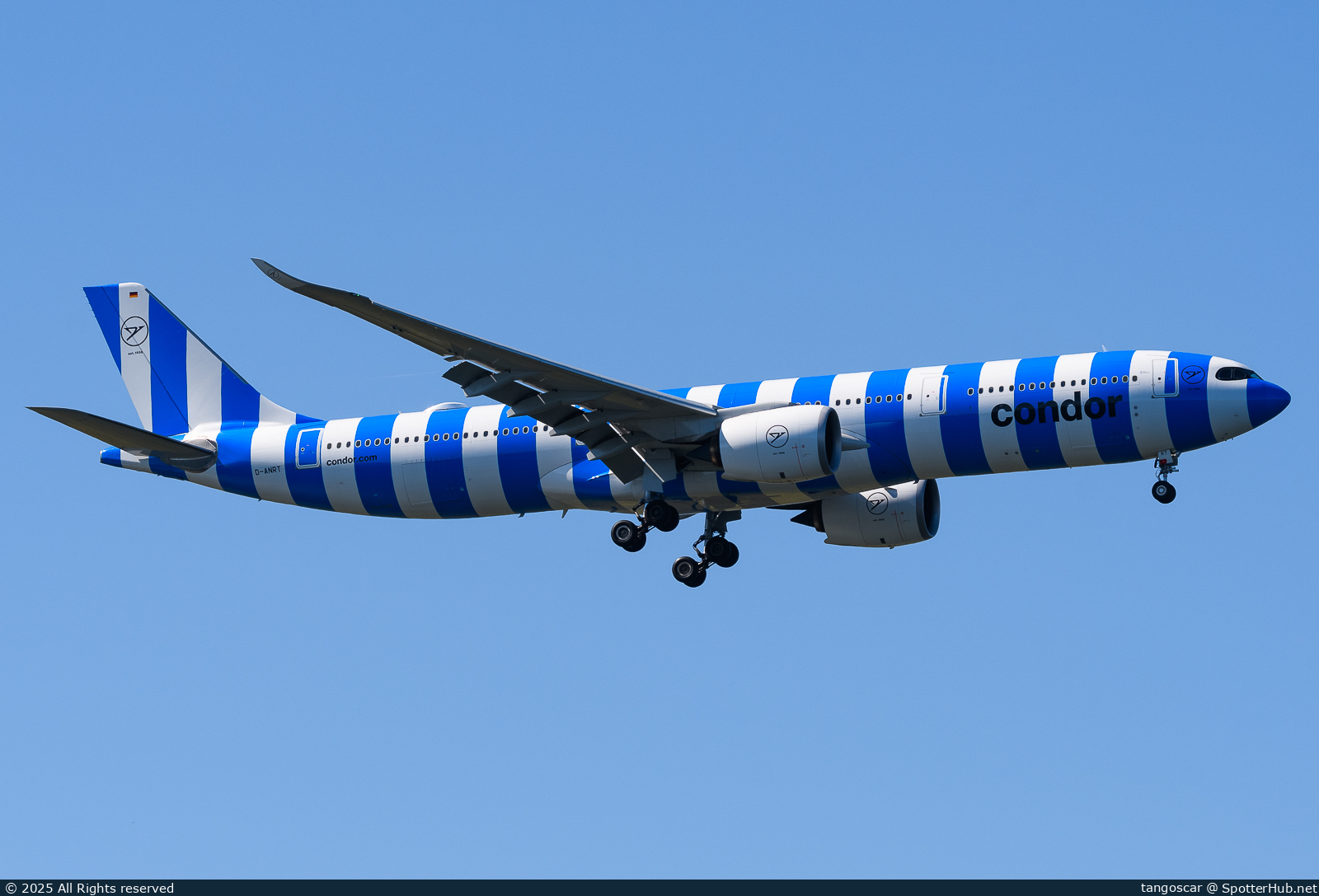 Photo of D-ANRT - Airbus A330-941 operated by Condor