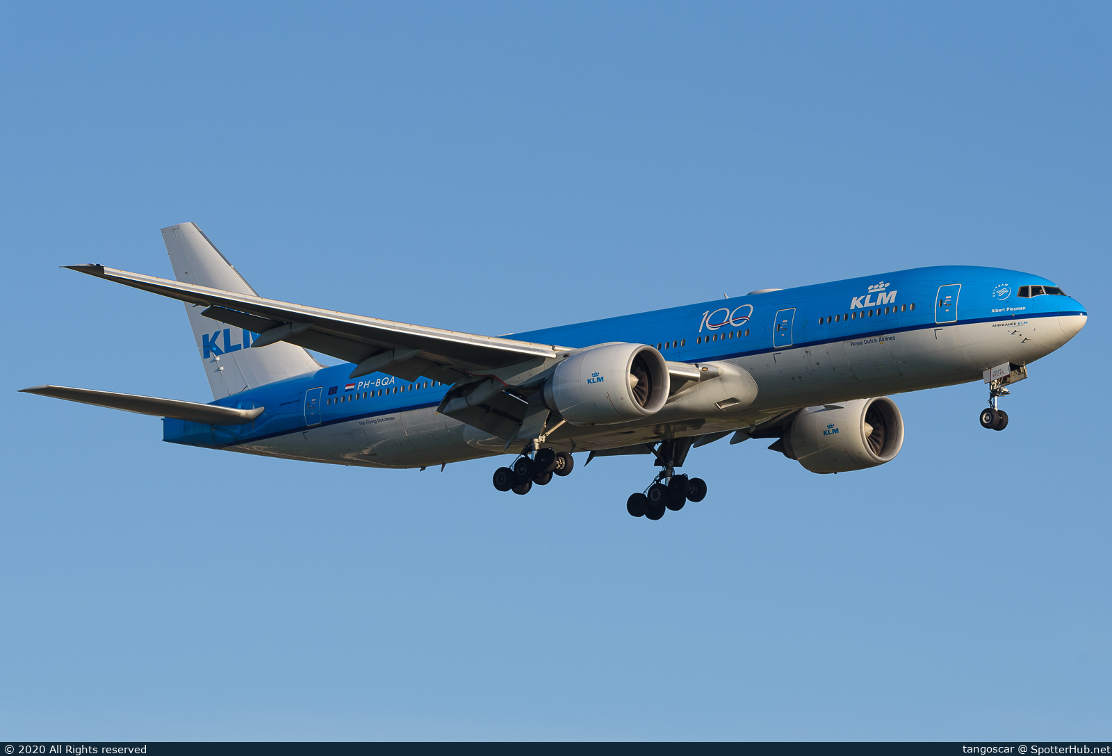 Photo of PH-BQA - Boeing 777-206(ER) operated by KLM Royal Dutch Airlines
