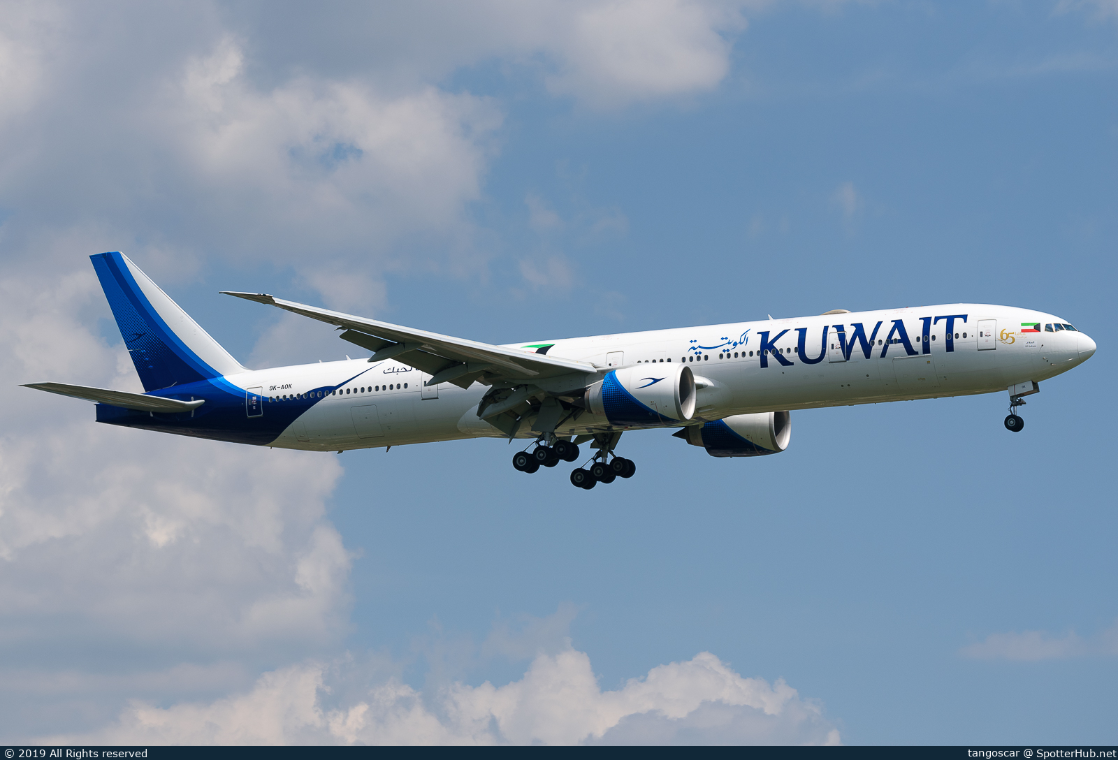 Photo of 9K-AOK - Boeing 777-369(ER) operated by Kuwait Airways
