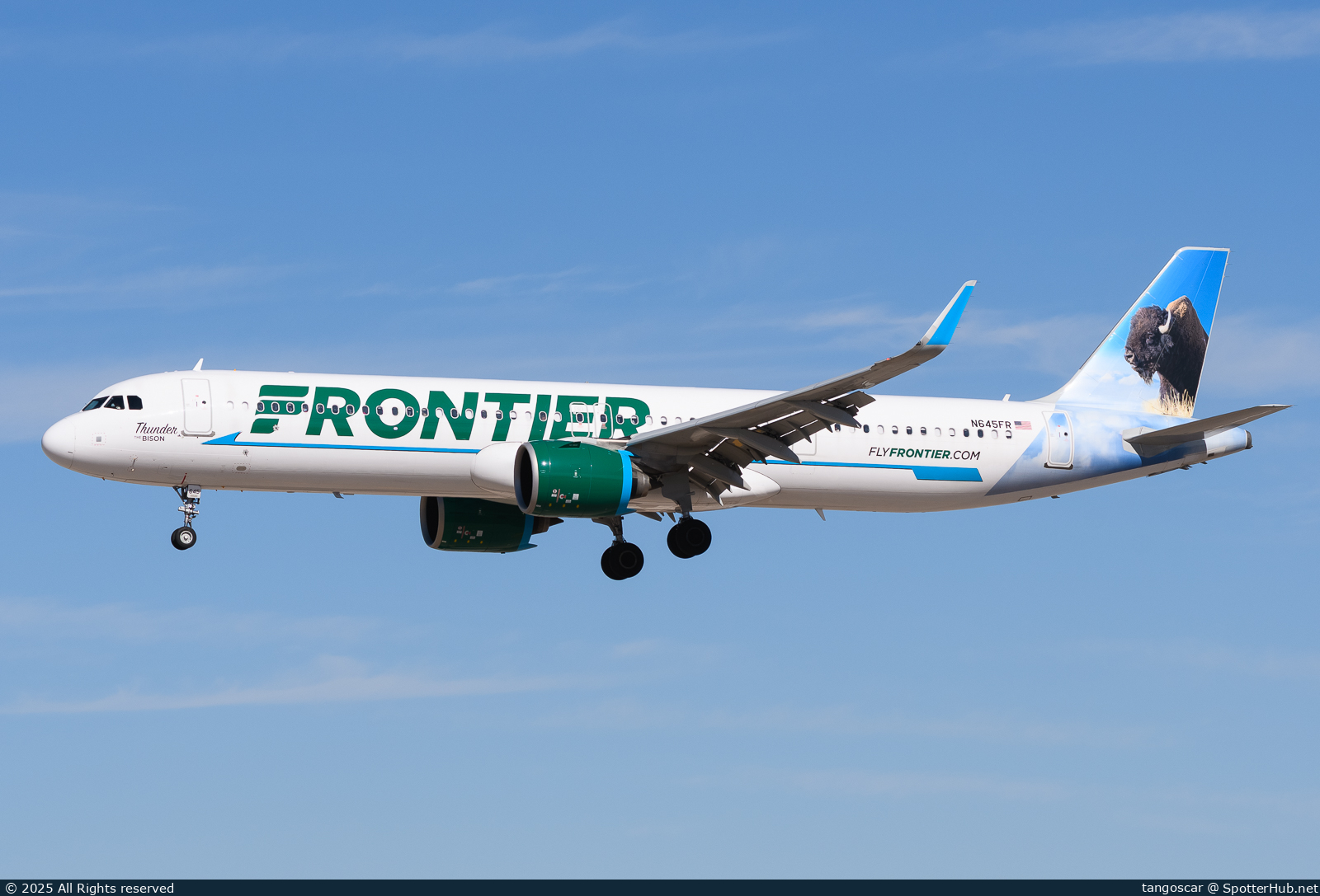Photo of N645FR - Airbus A321-271NX operated by Frontier Airlines
