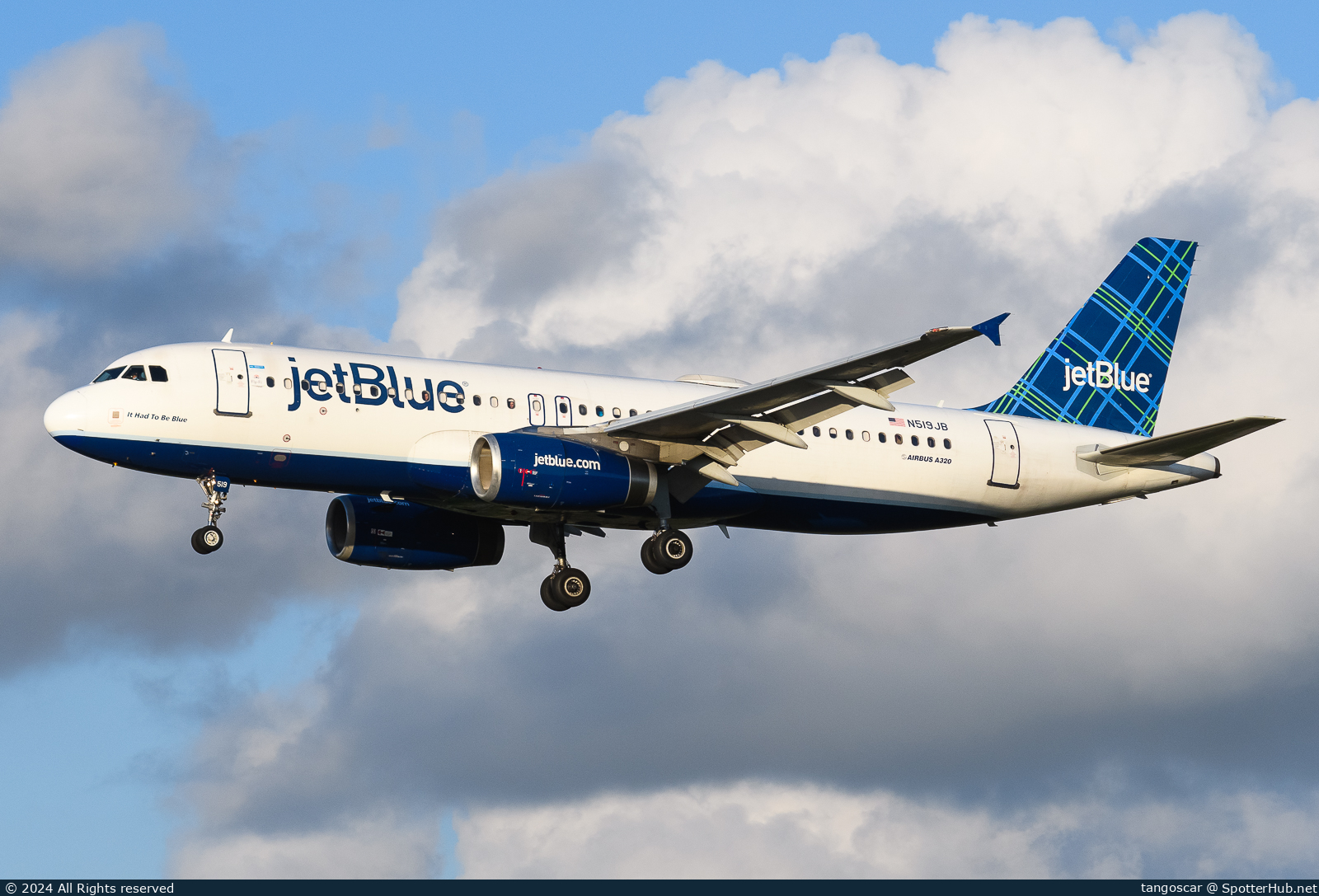 Photo of N519JB - Airbus A320-232 operated by jetBlue Airways