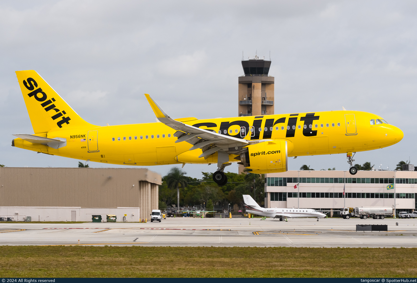 Photo of N956NK - Airbus A320-271N operated by Spirit Airlines