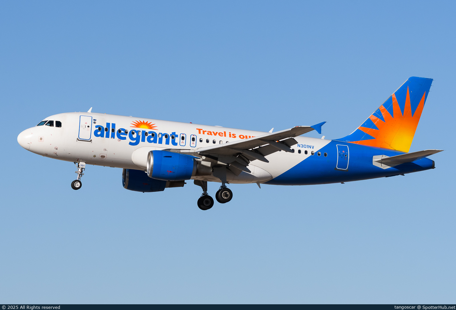 Photo of N301NV - Airbus A319-112 operated by Allegiant Air
