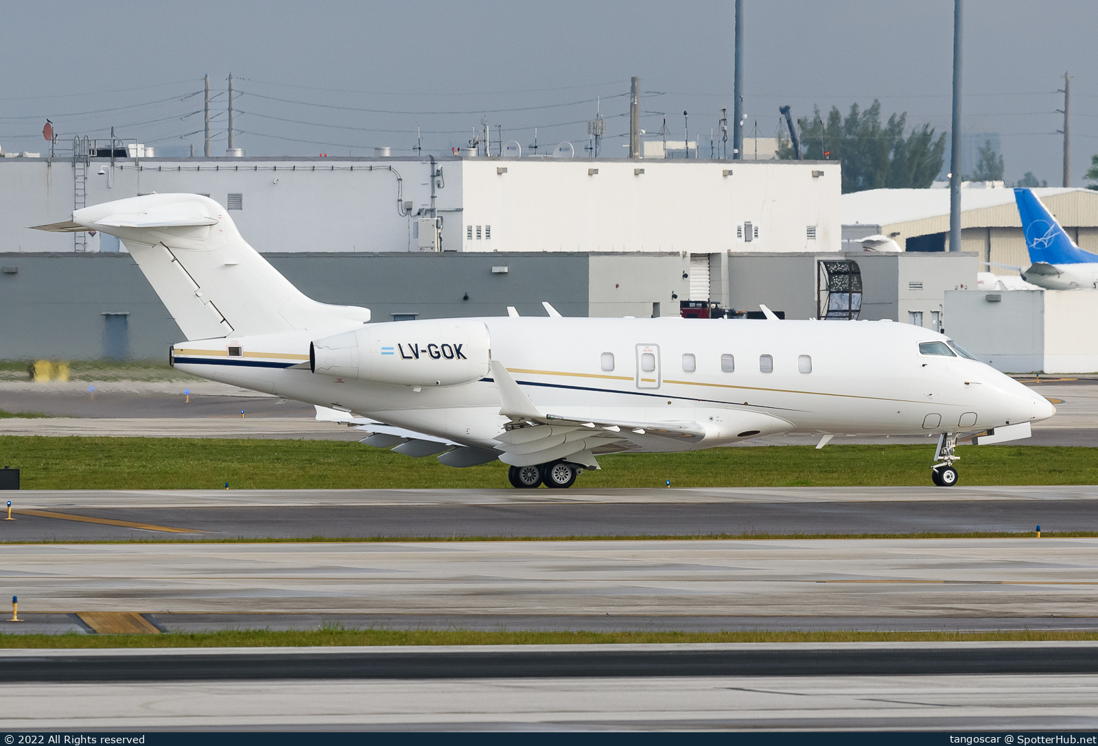Photo of LV-GOK - Bombardier Challenger 300 operated by Private