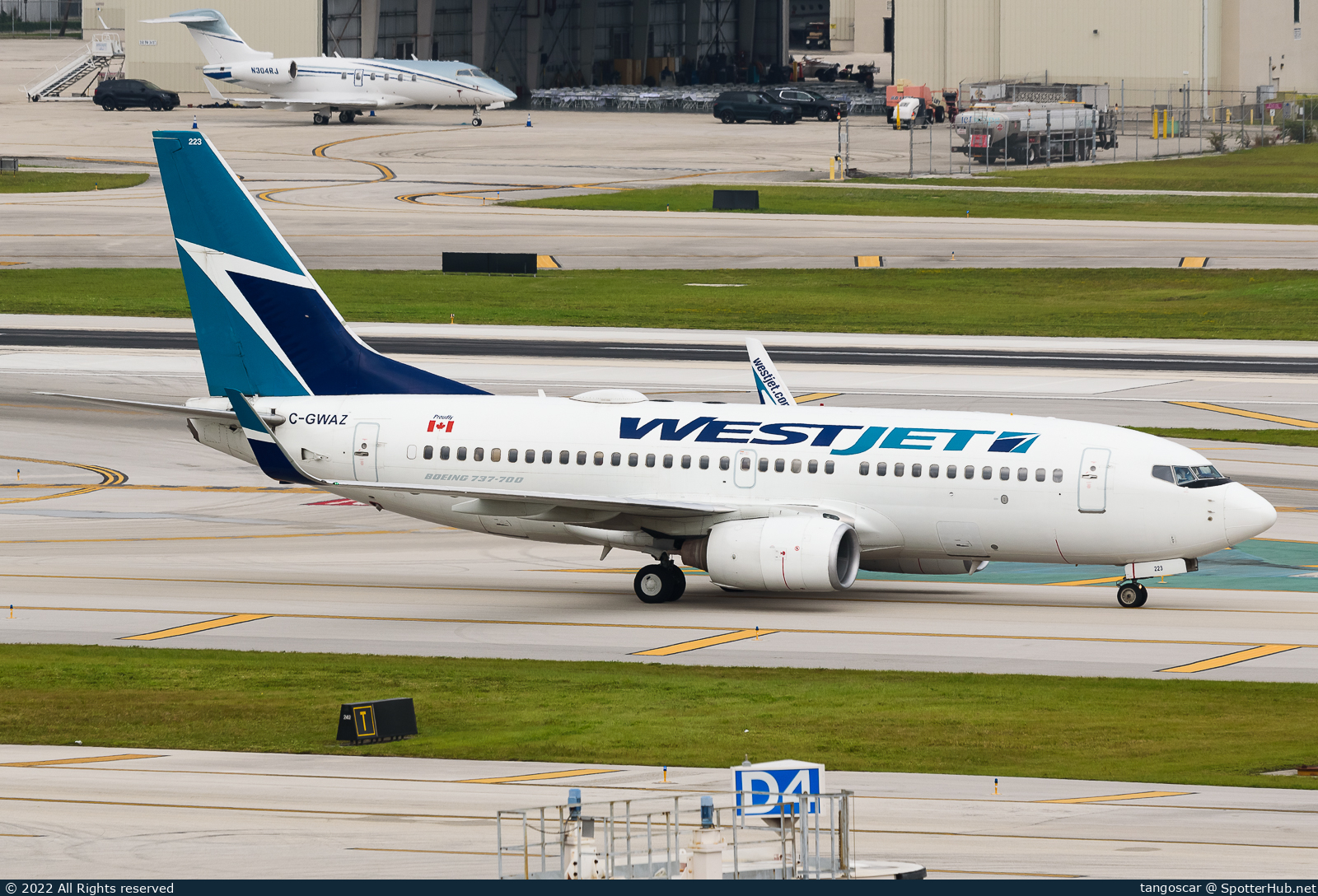Photo of C-GWAZ - Boeing 737-7CT operated by WestJet Airlines