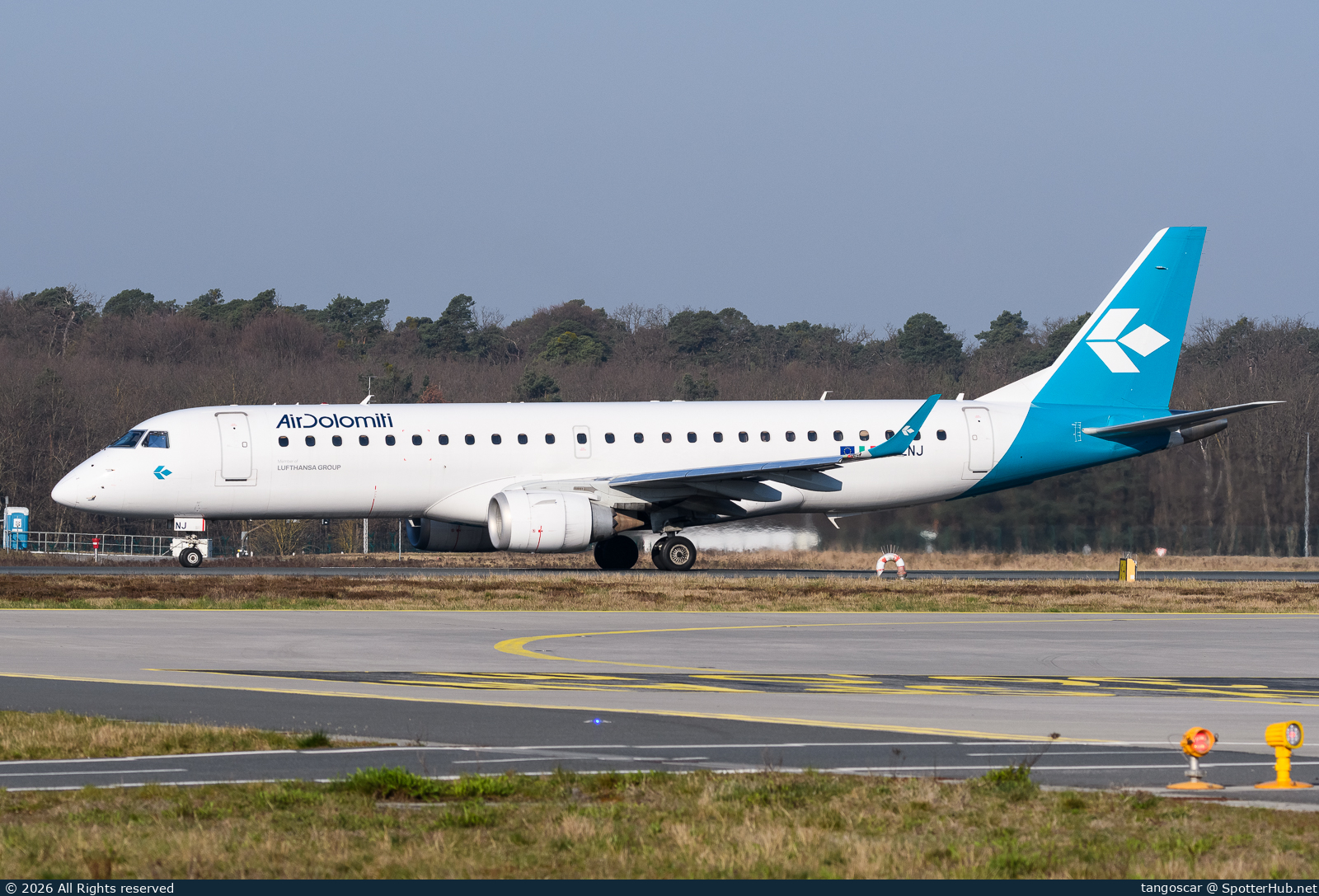 Photo of I-JENJ - Embraer ERJ-190LR operated by Air Dolomiti