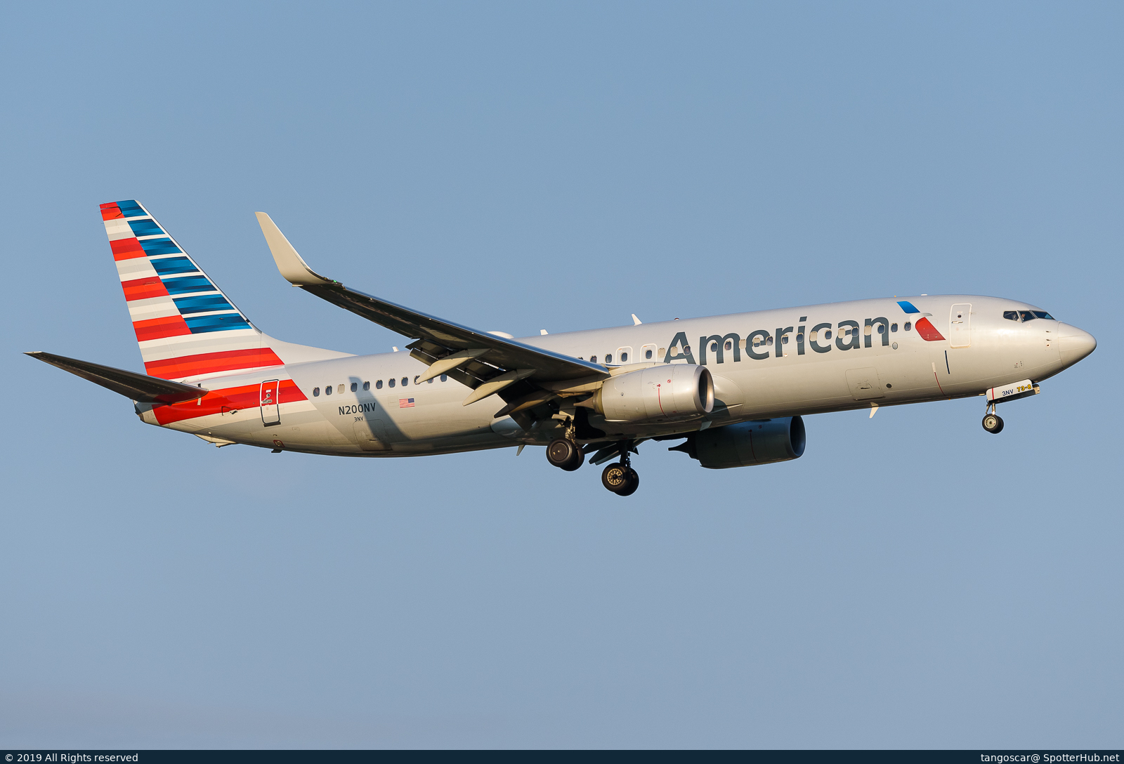 Photo of N200NV - Boeing 737-823 operated by American Airlines