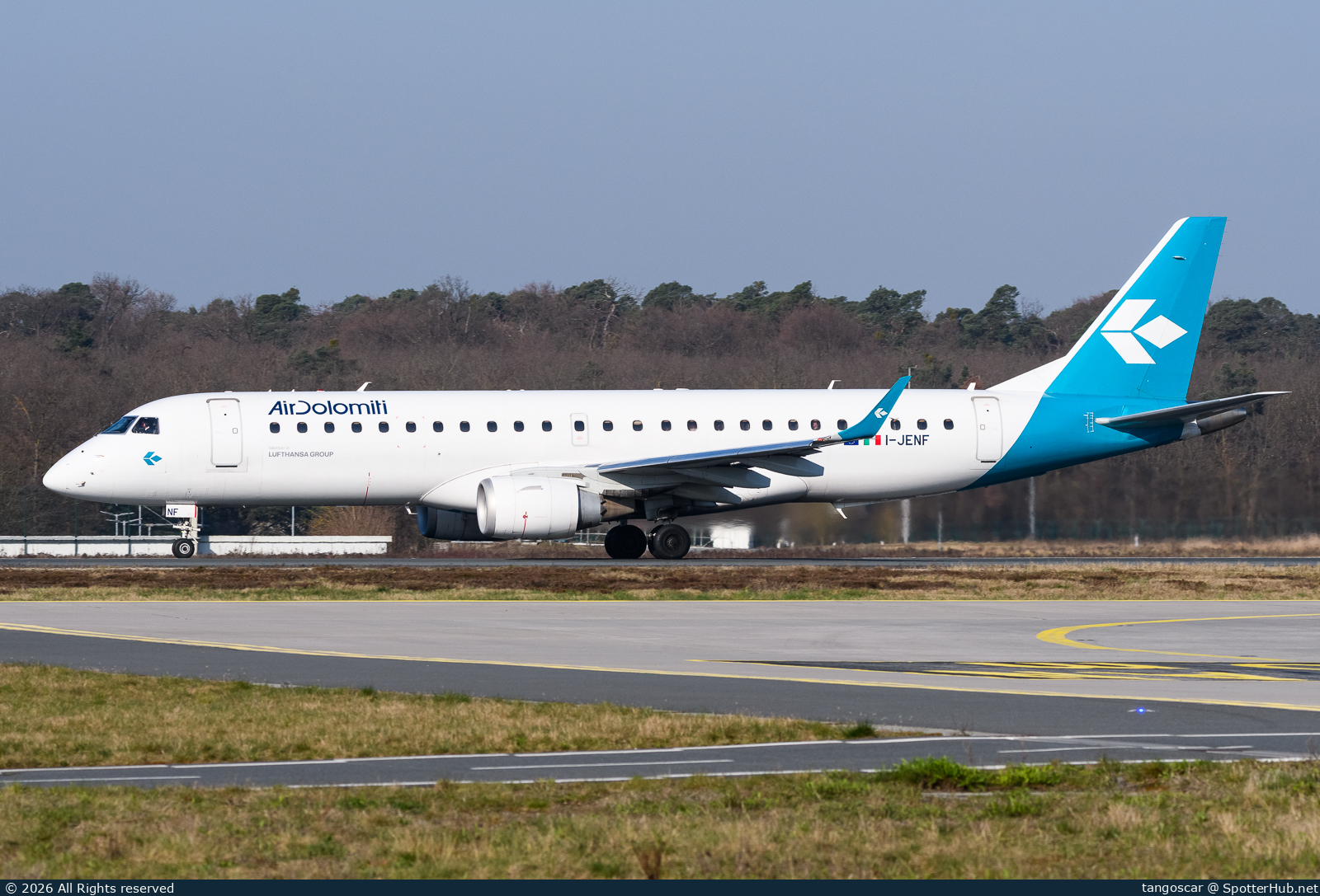 Photo of I-JENF - Embraer ERJ-190LR operated by Air Dolomiti