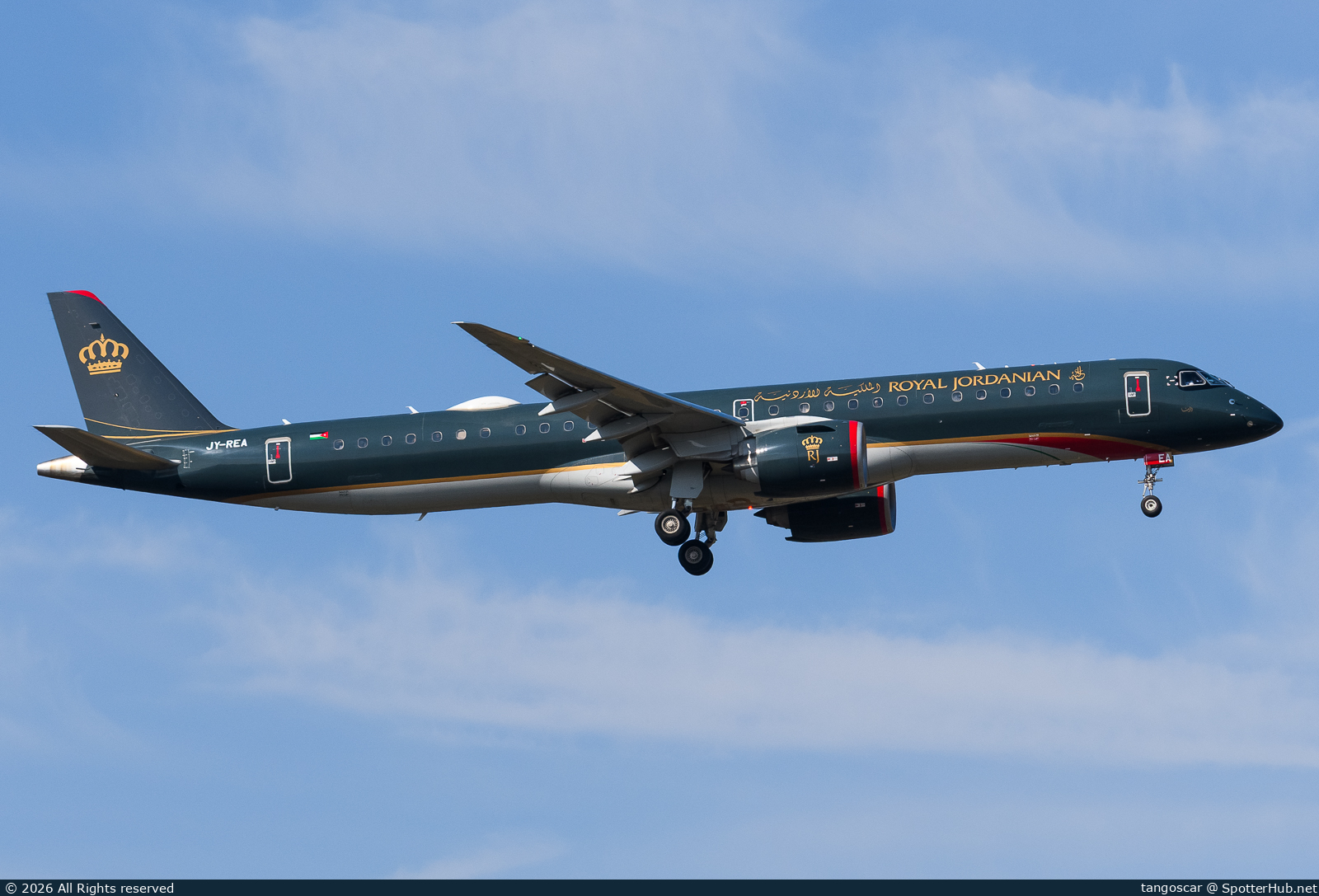 Photo of JY-REA - Embraer ERJ-195-E2 operated by Royal Jordanian Airlines