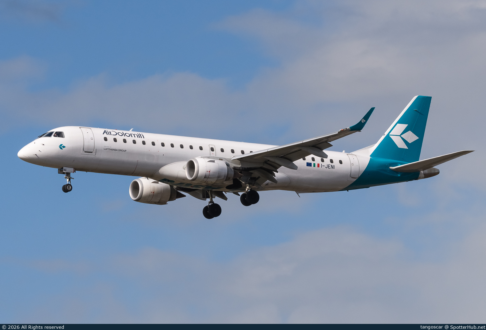 Photo of I-JENI - Embraer ERJ-190LR operated by Air Dolomiti
