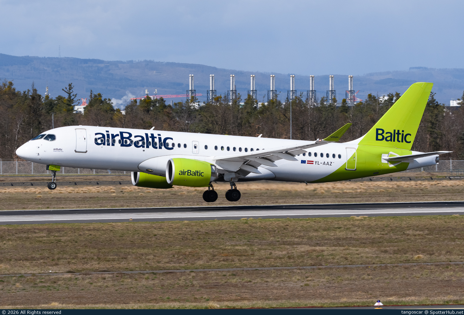 Photo of YL-AAZ - Airbus A220-300 operated by airBaltic