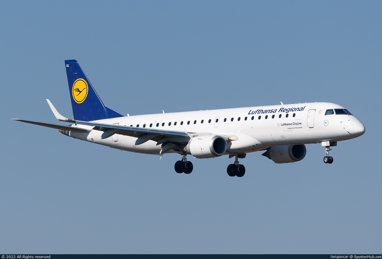 Photo of D-AECG - Embraer ERJ-190LR operated by Lufthansa CityLine
