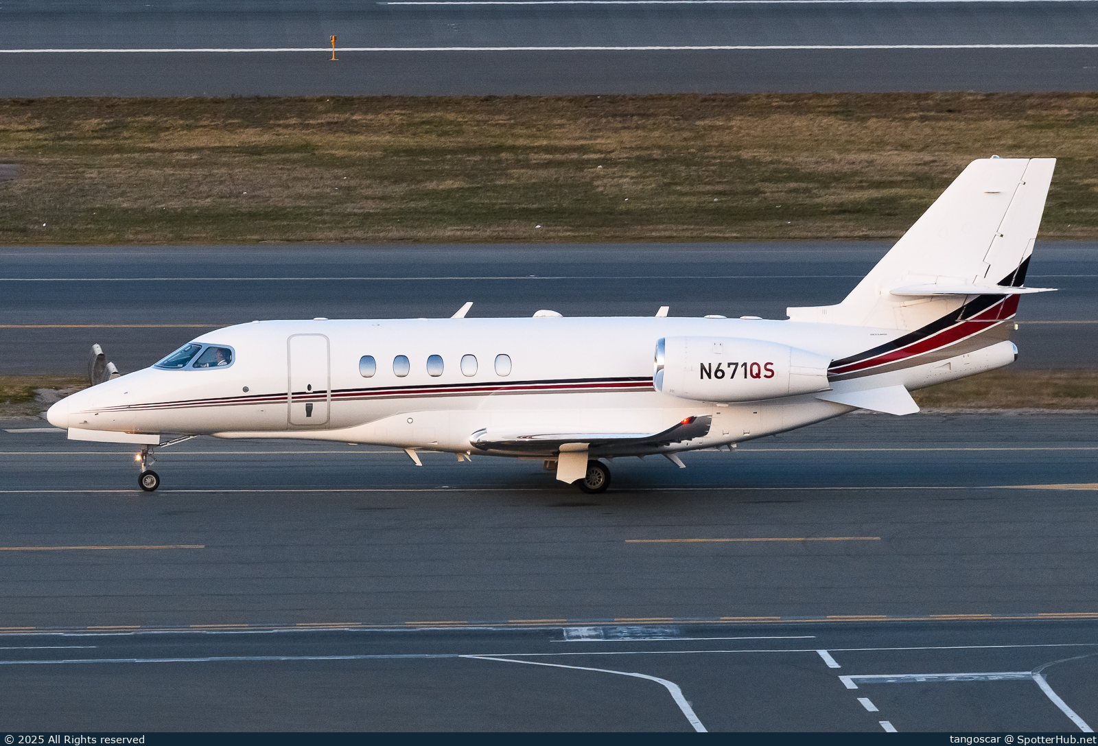 Photo of N671QS - Cessna 680A Citation Latitude operated by NetJets
