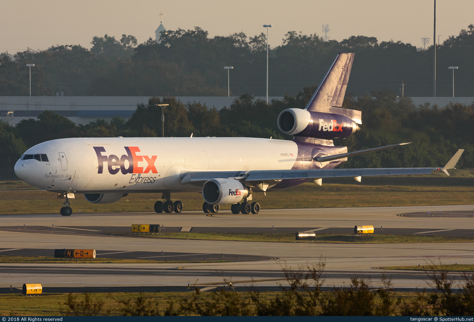Photo of N588FE - McDonnell Douglas MD-11(F) operated by FedEx