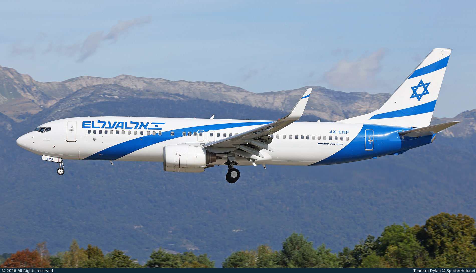 Photo of 4X-EKF - Boeing 737-8HX operated by El Al Israel Airlines