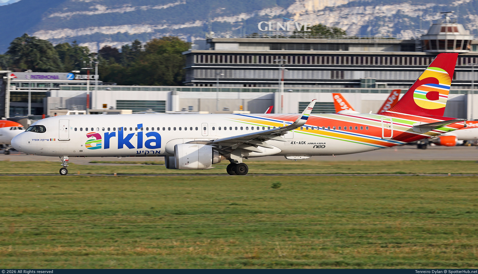 Photo of 4X-AGK - Airbus A321-251NX operated by Arkia Israeli Airlines