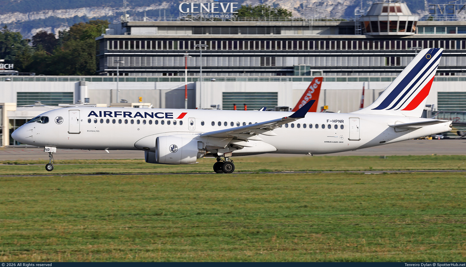 Photo of F-HPNR - Airbus A220-300 operated by Air France