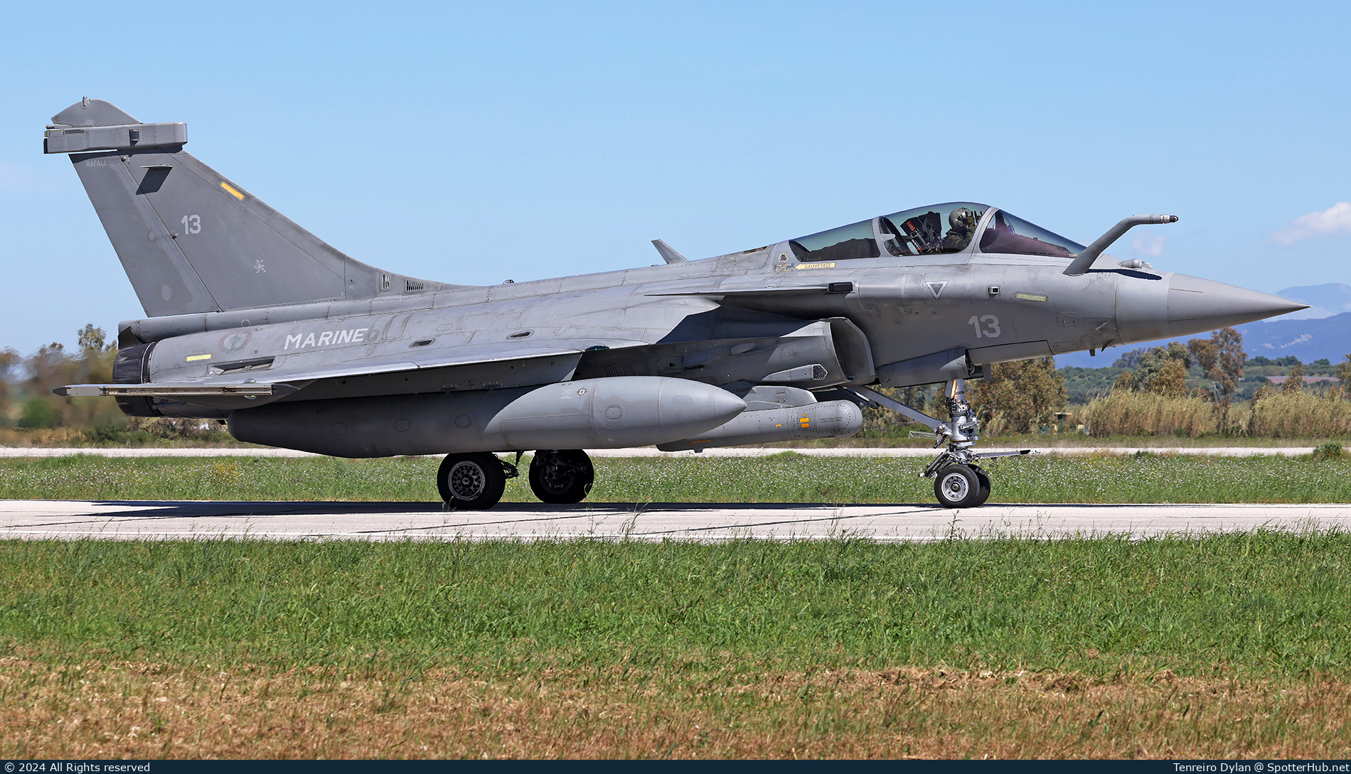 Photo of 13 - Dassault Rafale M operated by French Navy