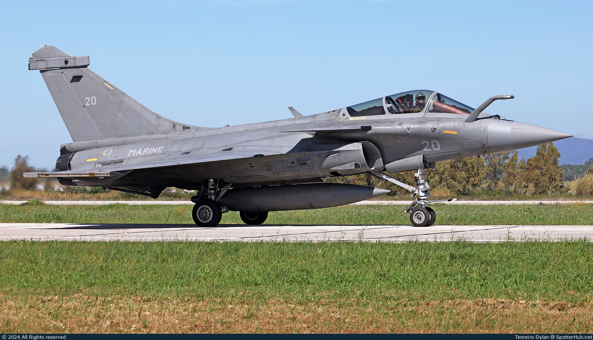 Photo of 20 - Dassault Rafale M operated by French Navy
