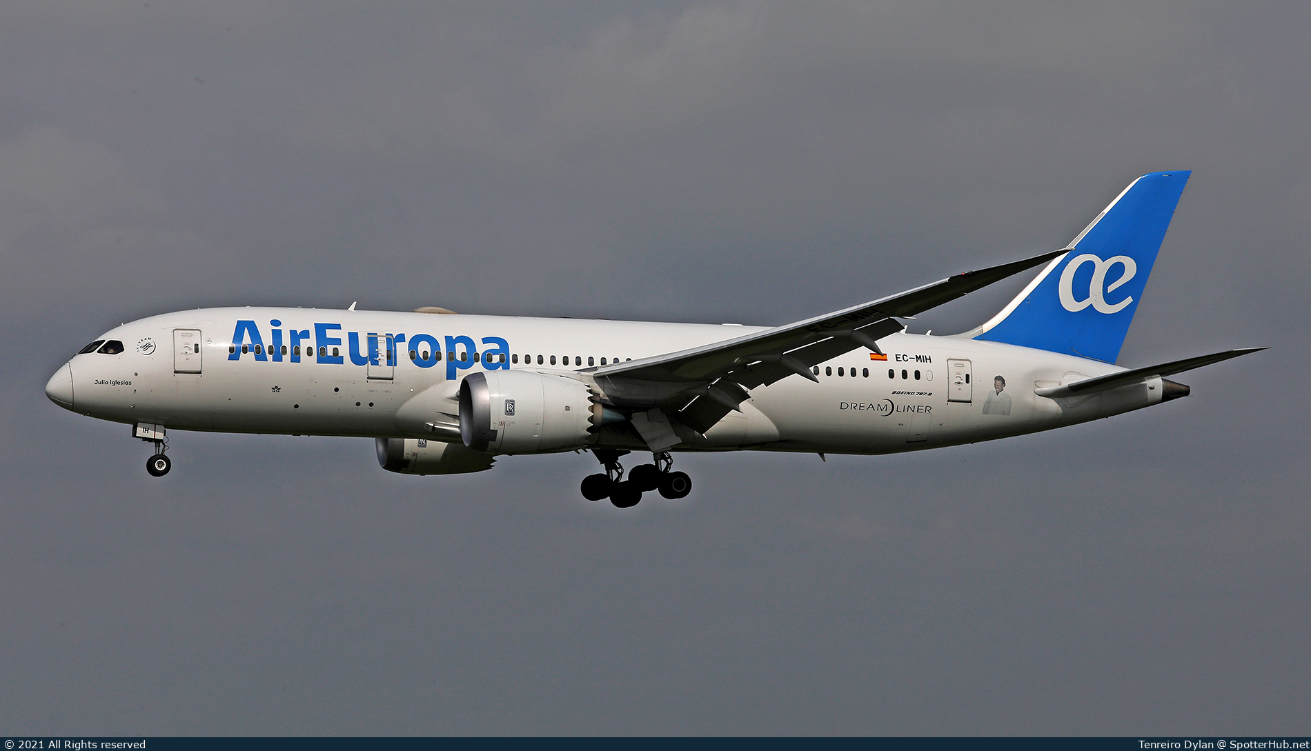 Photo of EC-MIH - Boeing 787-8 Dreamliner operated by Air Europa