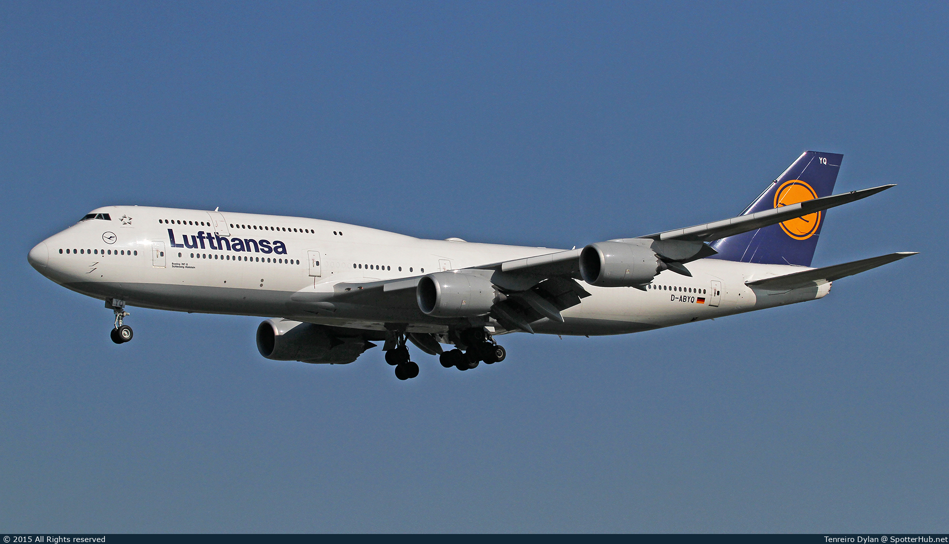 Photo of D-ABYQ - Boeing 747-830 operated by Lufthansa