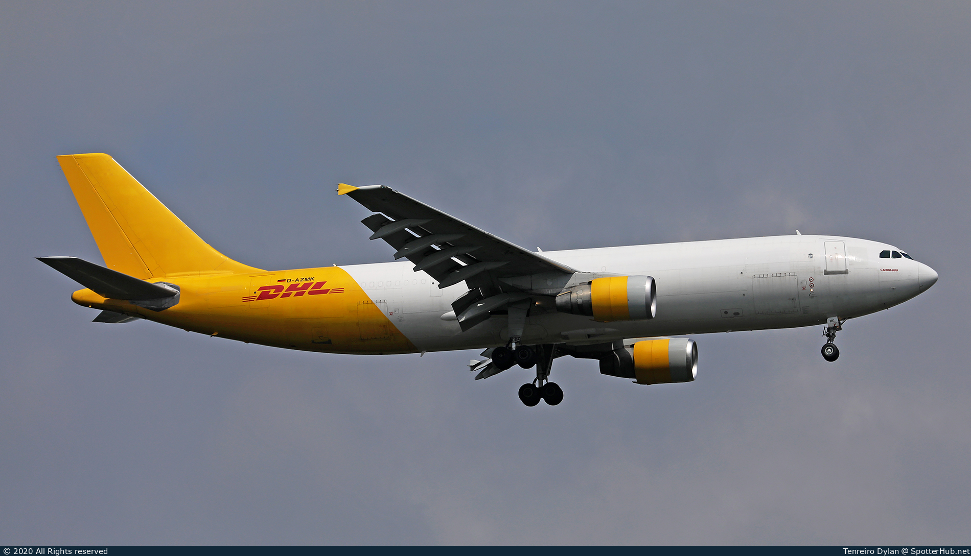 Photo of D-AZMK - Airbus A300B4-622R(F) operated by European Air Transport