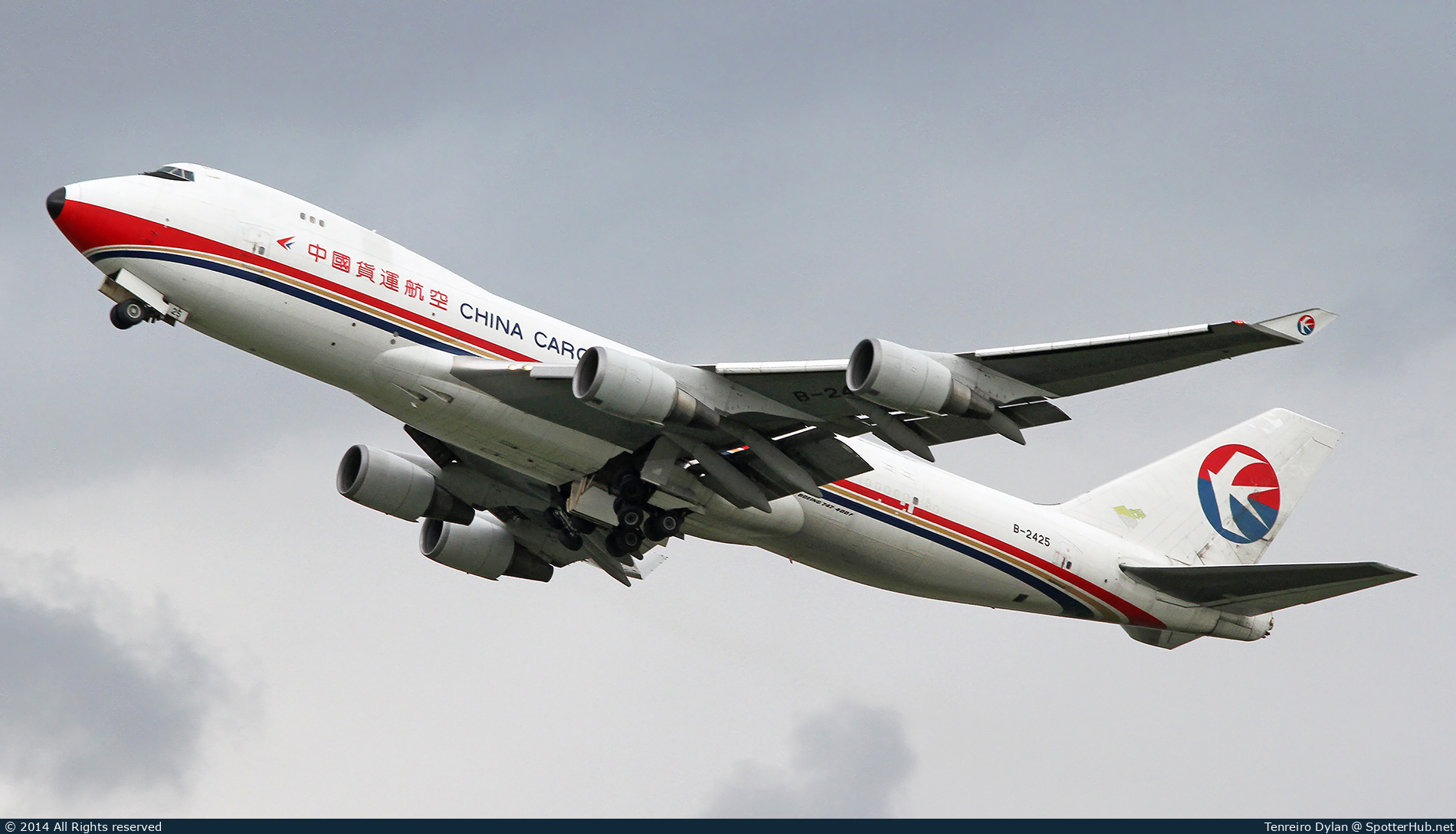 Photo of B-2425 - Boeing 747-40BF(ER) operated by China Cargo Airlines