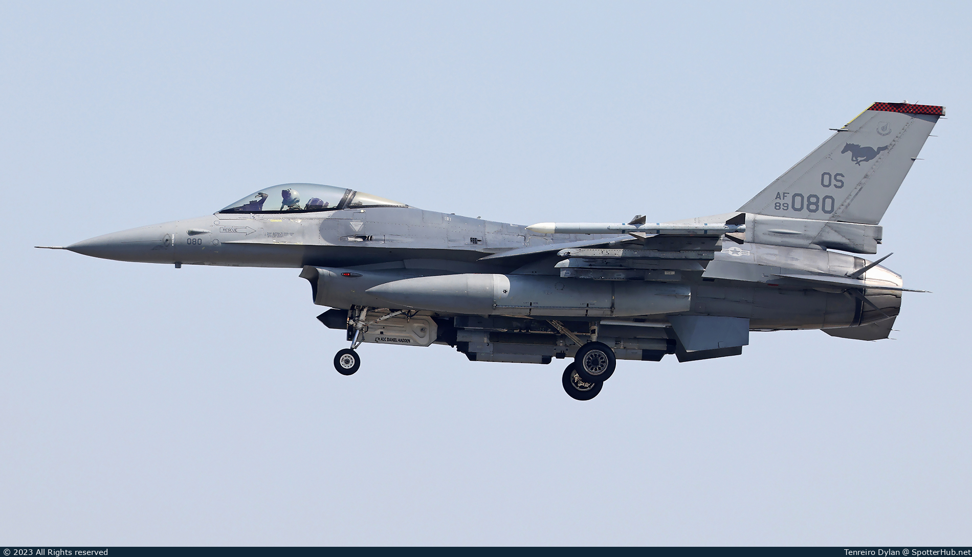 Photo of 89-2080 - General Dynamics F-16CM Fighting Falcon operated by US Air Force