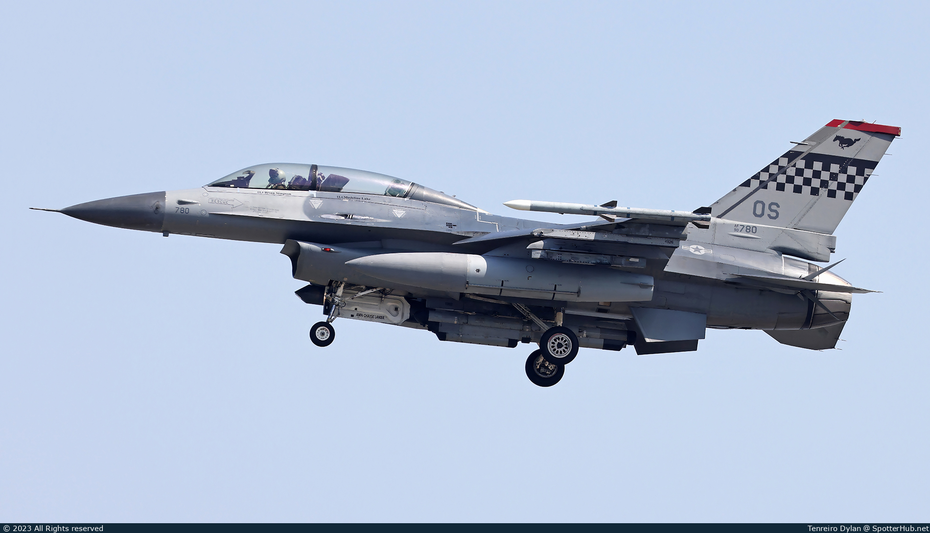 Photo of 90-0780 - General Dynamics F-16DM Fighting Falcon operated by US Air Force