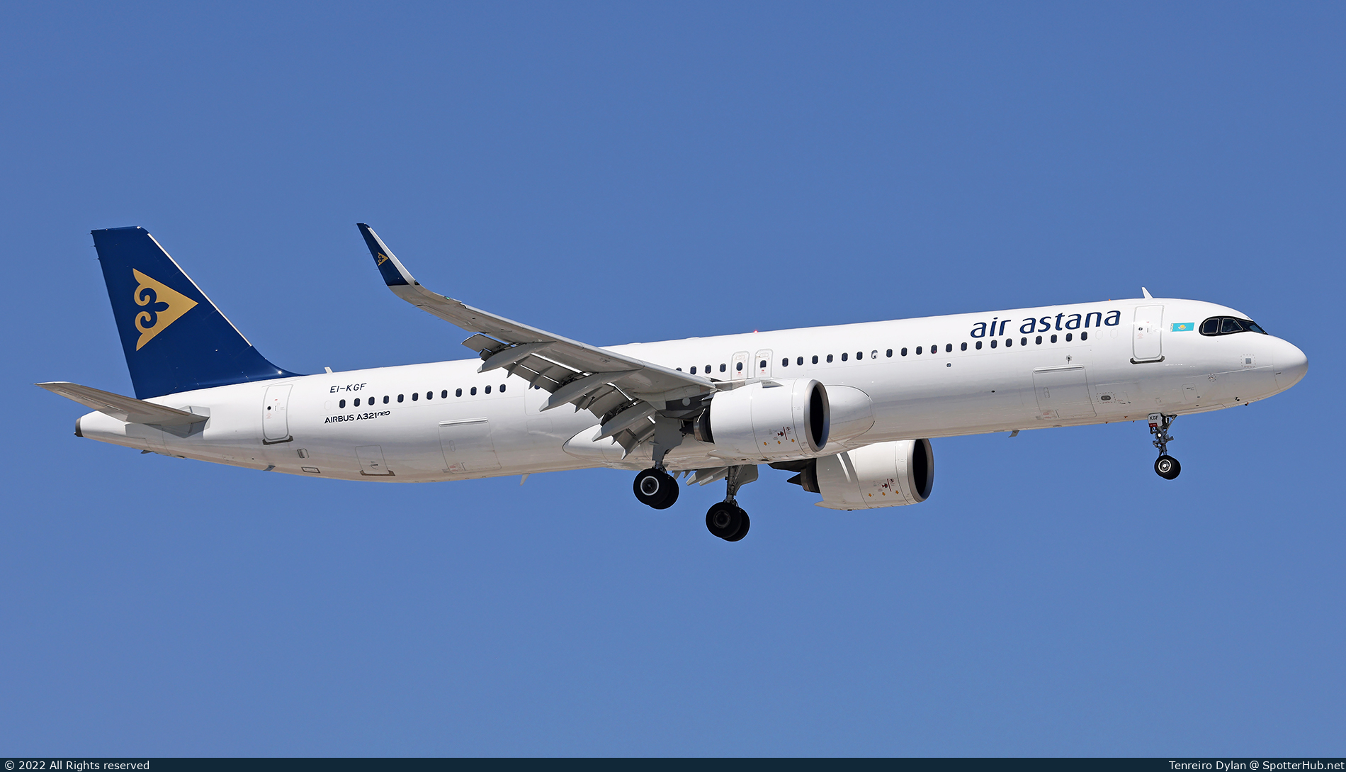Photo of EI-KGF - Airbus A321-271NX operated by Air Astana