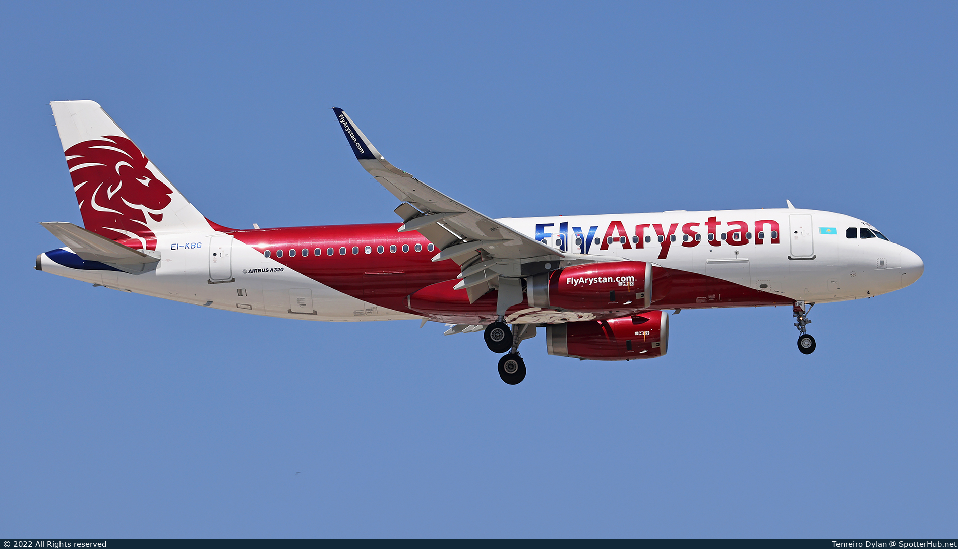 Photo of EI-KBG - Airbus A320-232 operated by FlyArystan