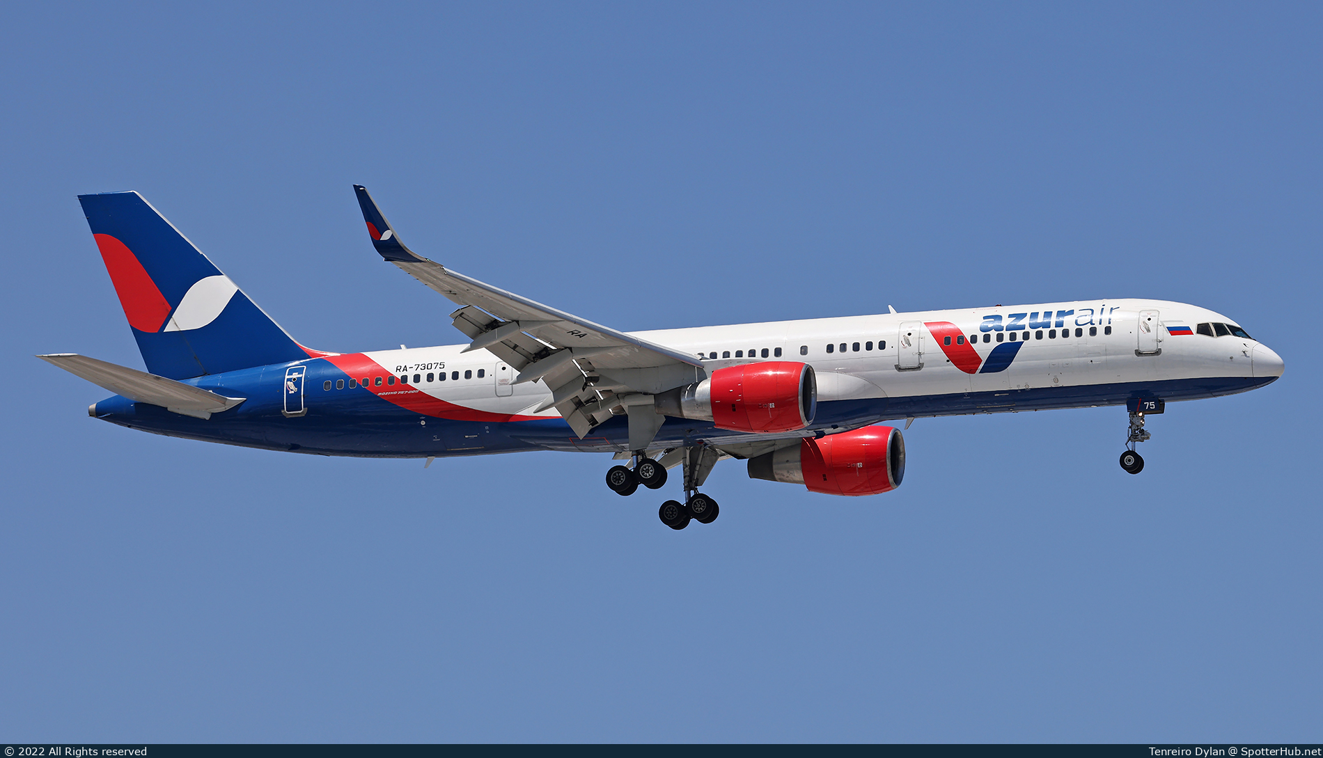 Photo of RA-73075 - Boeing 757-2Q8 operated by Azur Air