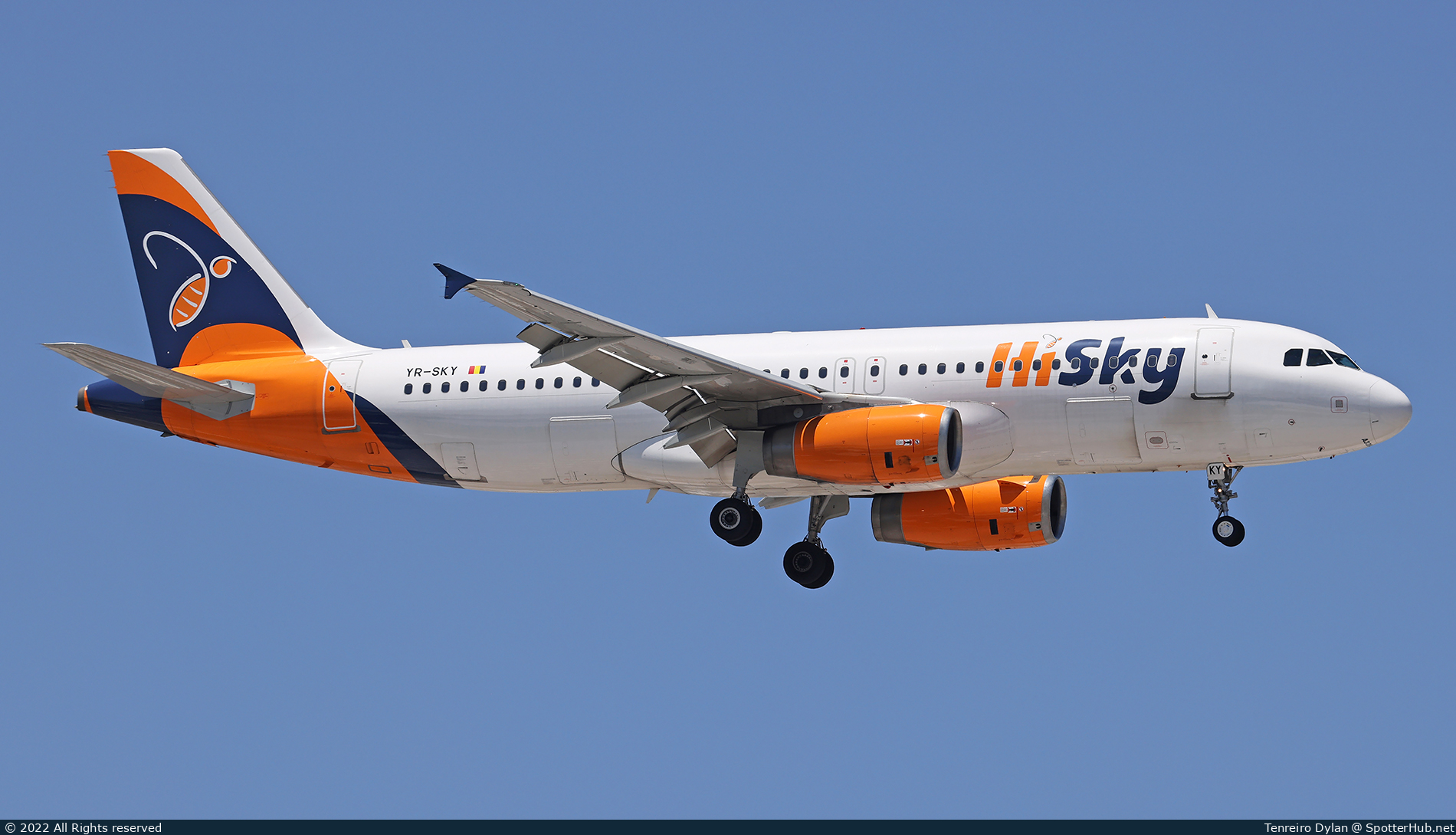 Photo of YR-SKY - Airbus A320-232 operated by HiSky Europe
